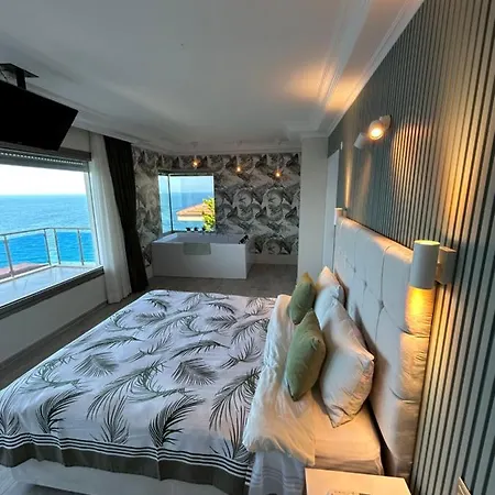 Fener Cafe & Kahvalti 3*