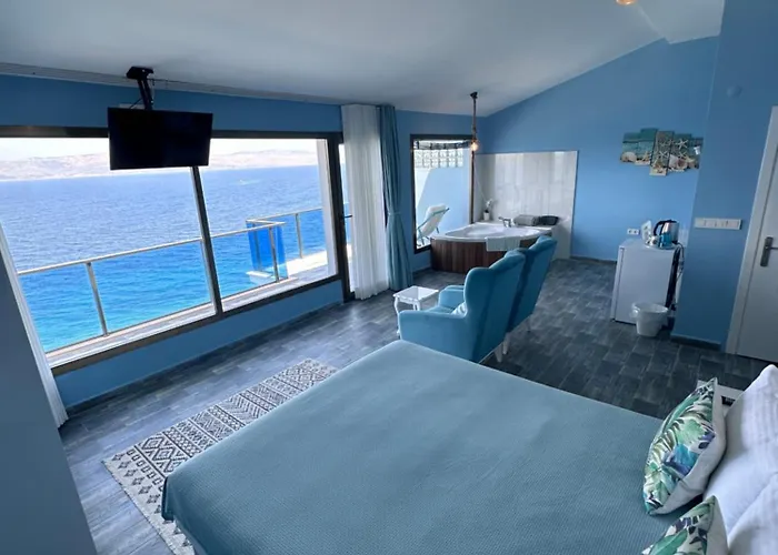 فينير كافية&كاهفالتي Çeşme