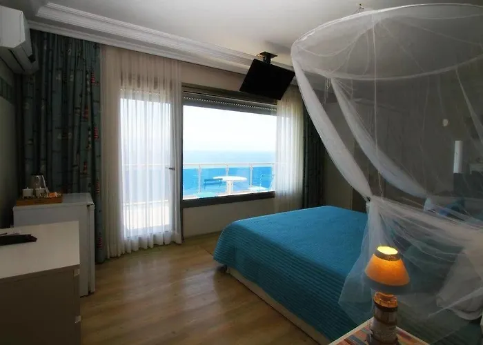 فندق فينير كافية&كاهفالتي Çeşme