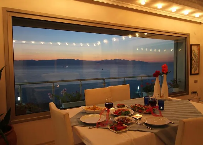 فينير كافية&كاهفالتي Çeşme