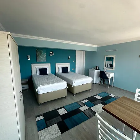 Hotel Fener Cafe & Kahvalti Çeşme