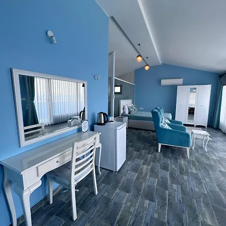 Fener Cafe & Kahvalti 3* Çeşme