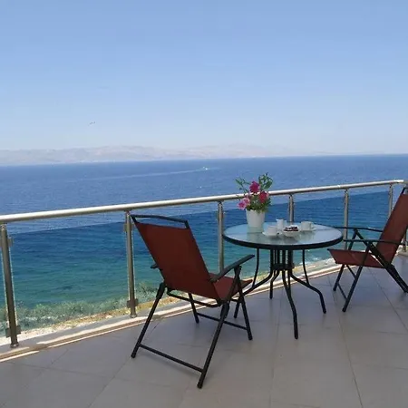 Szálloda Fener Cafe & Kahvalti Çeşme