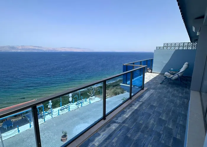 酒店 费尔内咖啡与早餐酒店 Çeşme